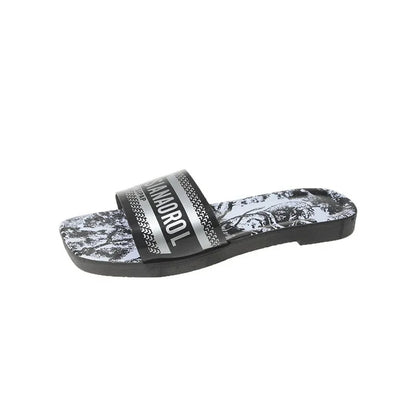 New Summer Flat Bottom Sandals Women's Outdoor Wear Sparkling Diamond One-Strap Fairy Style Sandals Trendy Ins Flat Sandals
