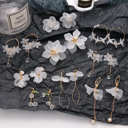Elegant White Long Earrings Liliy of the vally Acrylic Flower Wedding Dress Earring for Women Bride Fancy Accessories Party Gift