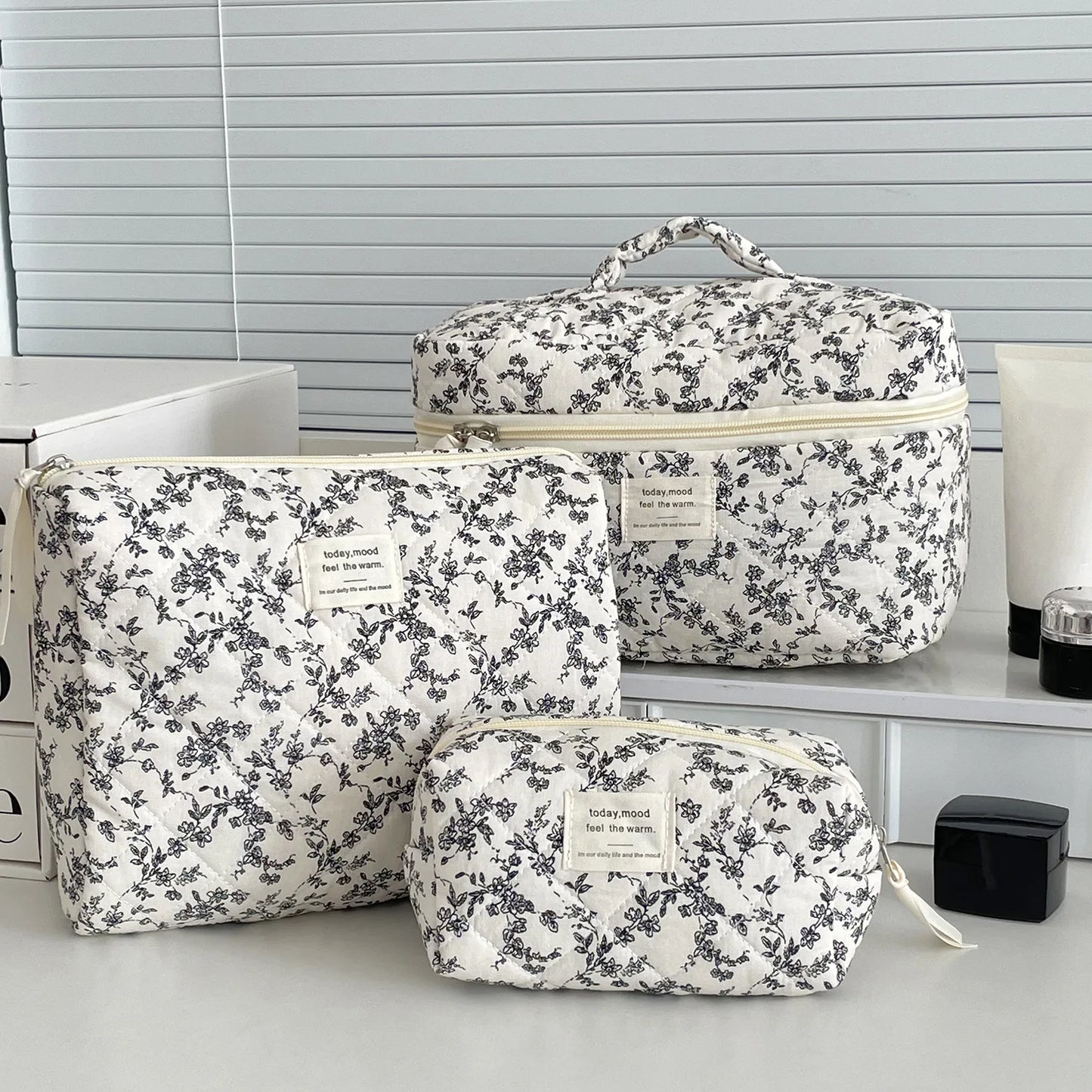 Fashion Ins Black Flower Women Quilting Bags Handbag Travel Organizer Cosmetic Makeup Storage Pouch Portable Zipper Tote Bag