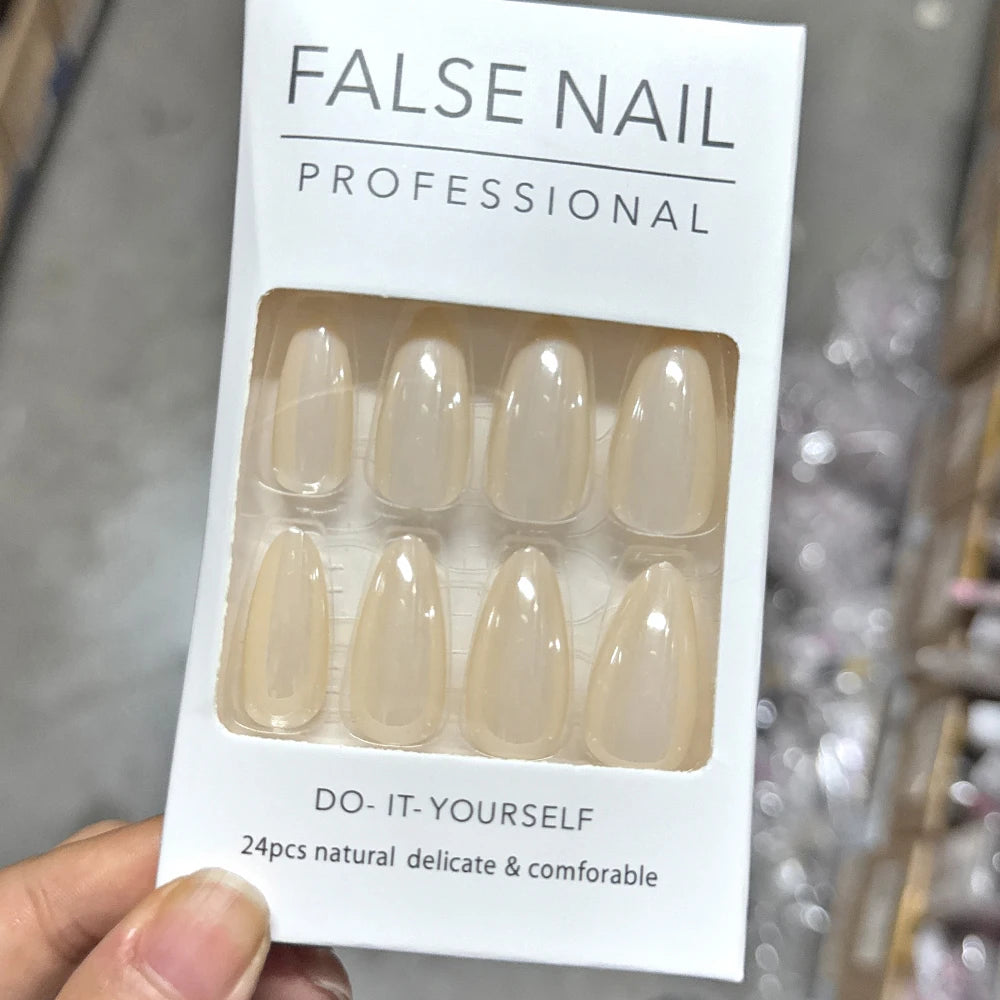 24Pcs Short Christmas Red Cat Eye False Nail Tips Glossy Simple Nude Cat Eye Design Press on nails New Year Wearable Fake Nails*