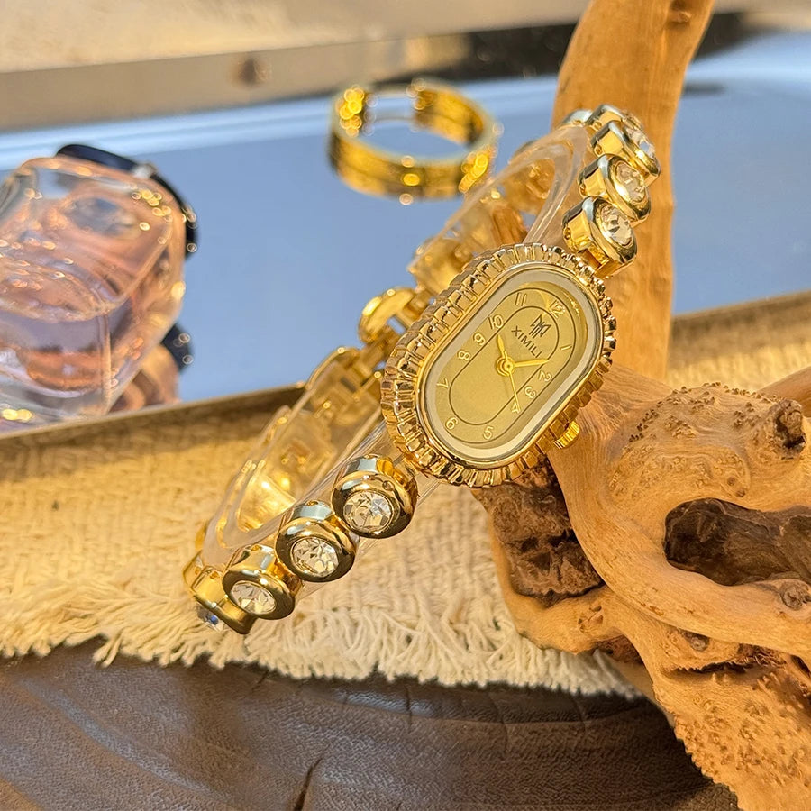 New Arrival Elegant Oval Shape Compact Gold Watch for Women Vintage Elegance Luxury Diamond Embedded Bracelet Quartz Wristwatch