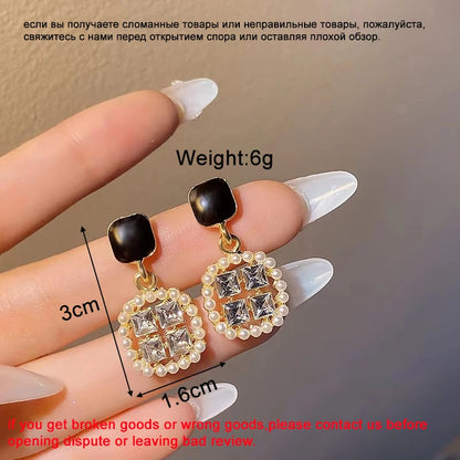 New Asymmetric Women's Black Hanging Earrings Hollow Crystal Drop Earrings Rock Geometric Statement Dangle Earrings aretes