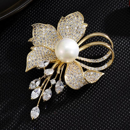 Luxury Rhinestones Flowers Imitation Pearl Brooches for Women Suit Coat Brooch Pins Corsage Elegant Jewelry Gift Accessories