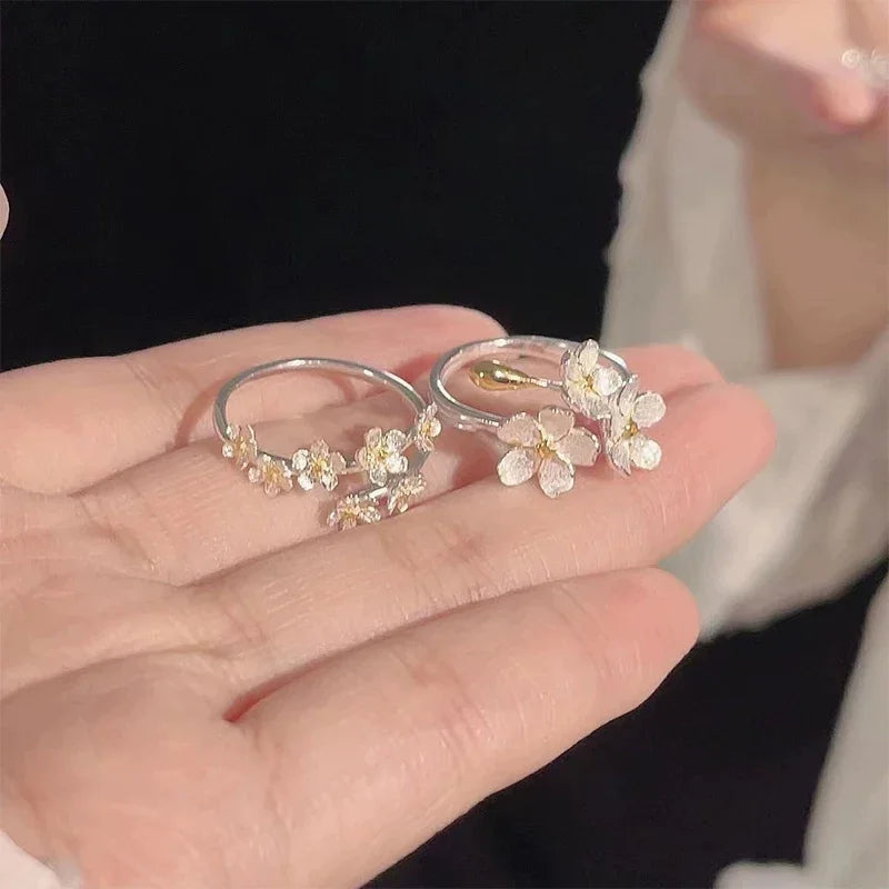 Unique Delicate Flower Opening Adjustable Rings for Women Silver Color Minimalist Finger Ring Engagement Jewelry Female Gift