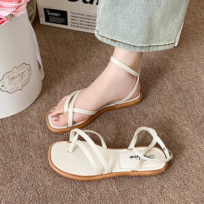 Roman Style Crossbody Slip-On Sandals Women's Summer Outdoor Flat Bottom Toe-Post Sandals Fashionable PVC Material