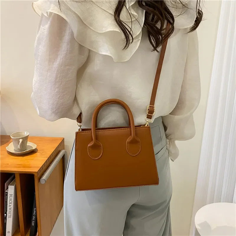 New 2022 Fashionable Korean Style Women's Crossbody Bag Soft Single Shoulder Handbag Trendy Fashion Sensation Shoulder Bag