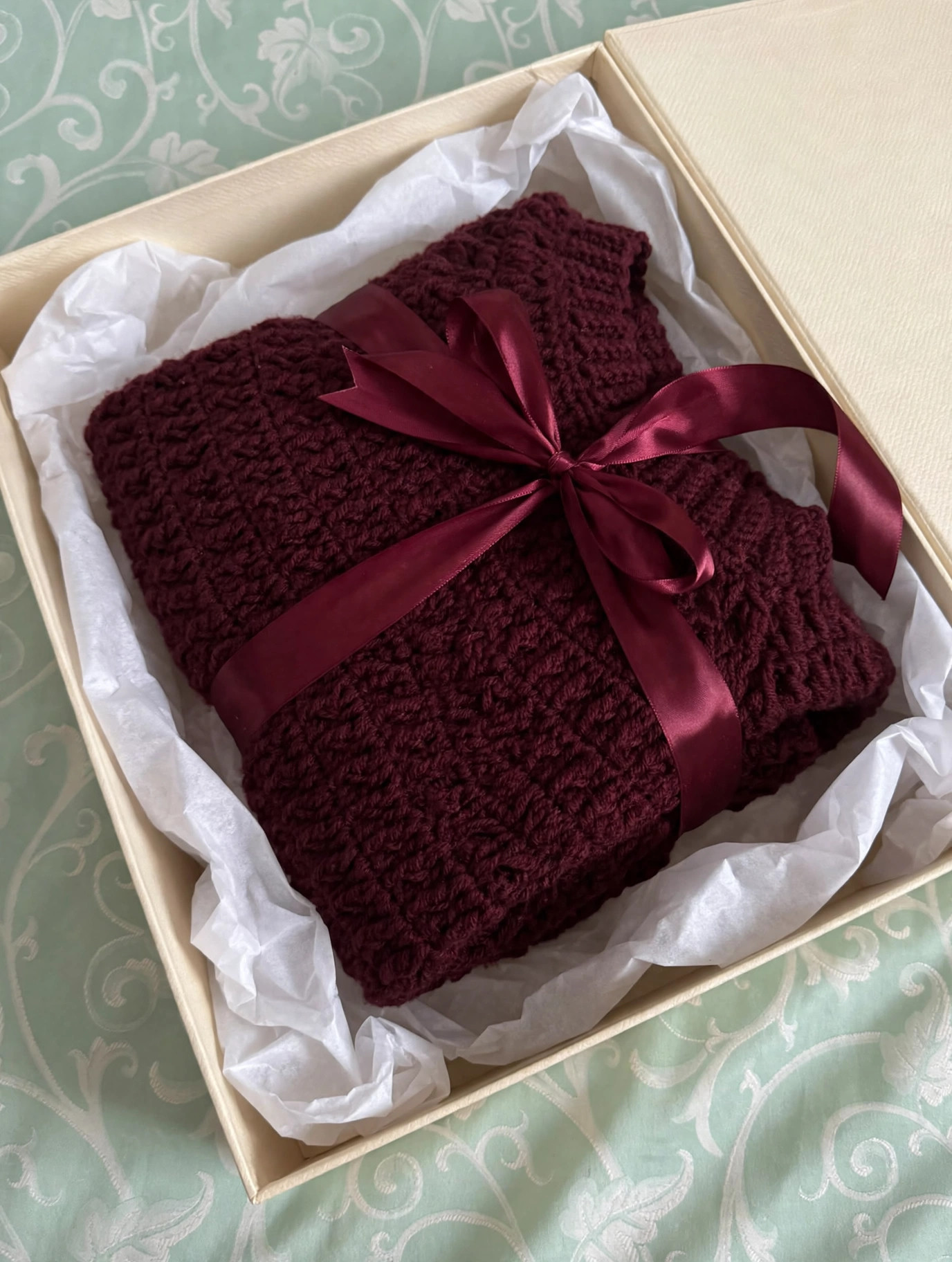 Maroon Crochet Sweater — image 4